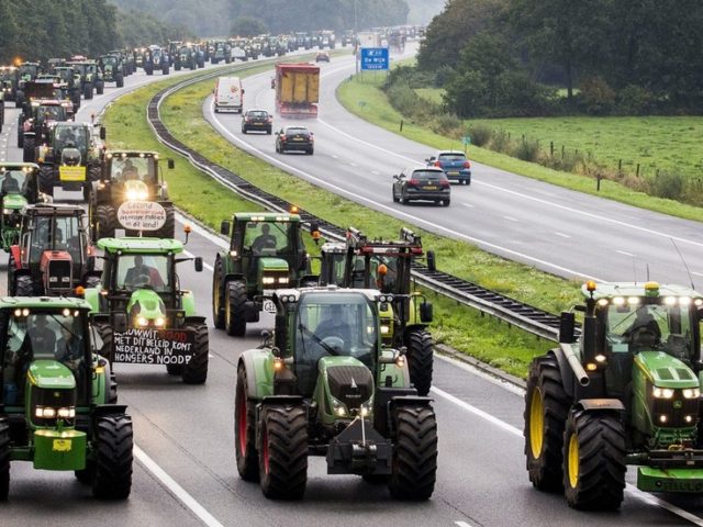 Dutch farmers clog highways in protest at politicians labeling them climate change problem
