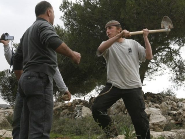 ISRAELIS EVICT PALESTINIAN FARMERS FROM THEIR LANDS IN NABLUS