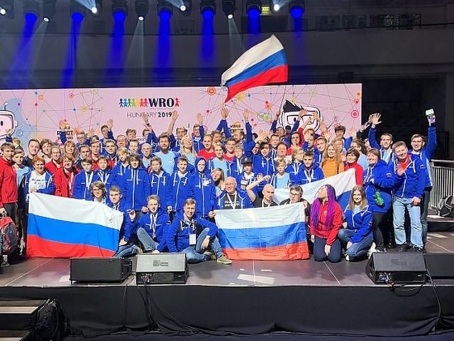 Inartificial intelligence: Russian students win big at 2019 world robotics championship