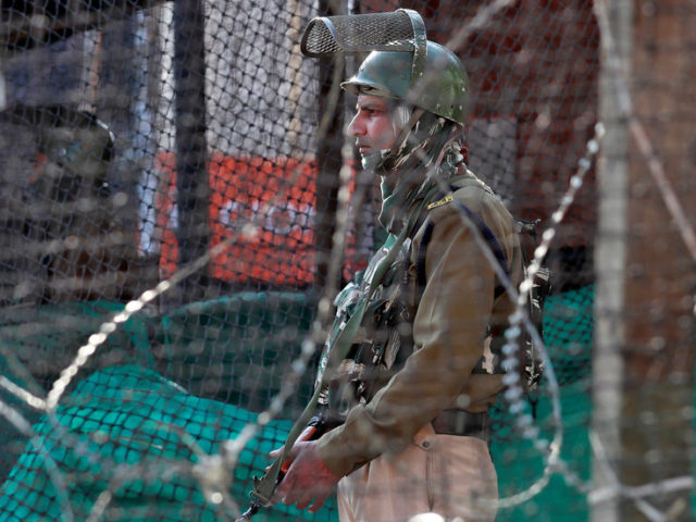 India orders drawback of 7,000 troops sent to Kashmir after security review