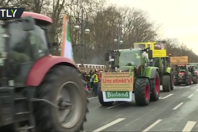 ‘We’ve had enough!’ WATCH German farmers drive tractors through Berlin to protest agriculture policy