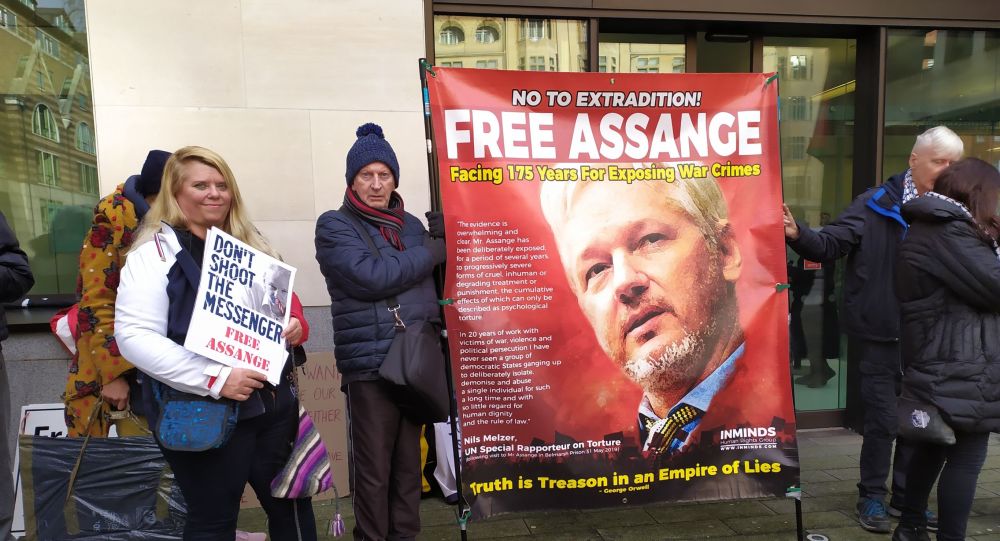 Julian Assange 2