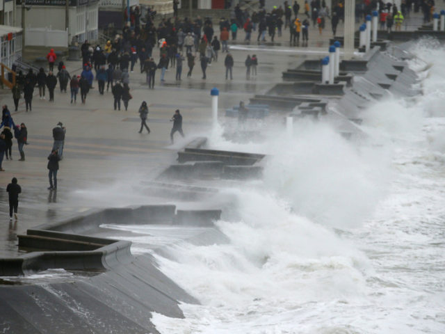 WATCH: Europeans test their mettle against Storm Ciara (and lose)