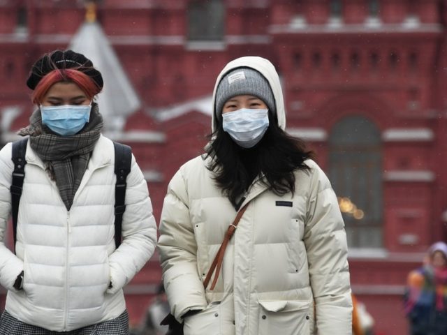 Russia stops processing Chinese work visas & scraps visa-free travel amid coronavirus epidemic
