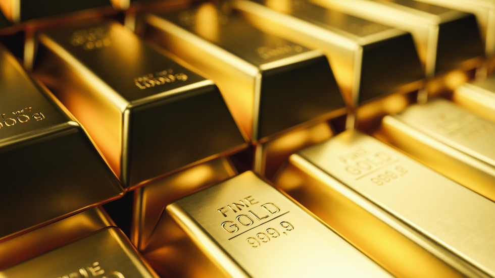 Russia has continued filling its coffers with gold