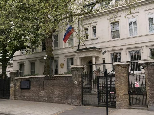 Russian Embassy in UK Slams Biased Reports on Moscow Aid to Italy in Fighting COVID-19