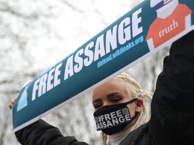 ‘Virtual march’ to mark Assange’s year in UK custody amid widespread Covid-19 lockdowns