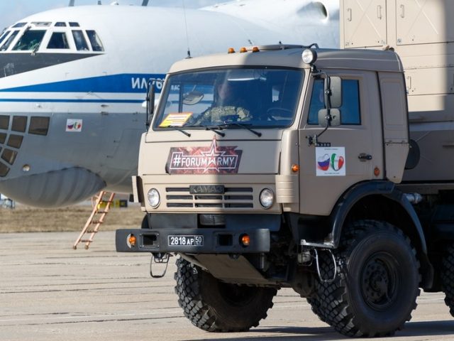 Help is here: Russian military medics arrive in Serbia to assist in Covid-19 battle
