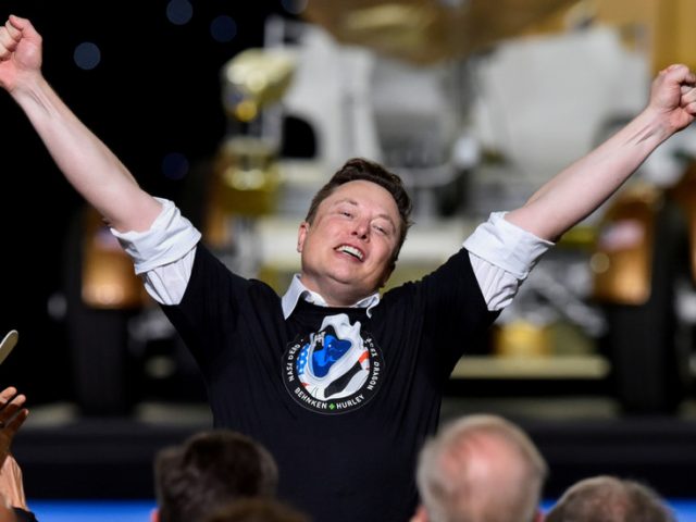 Elon Musk tweets IN RUSSIAN to accept Roscosmos cooperation offer