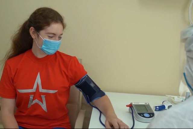 Covid-19 vaccine created by Russian military is closer to approval after last volunteers discharged from hospital (VIDEO)