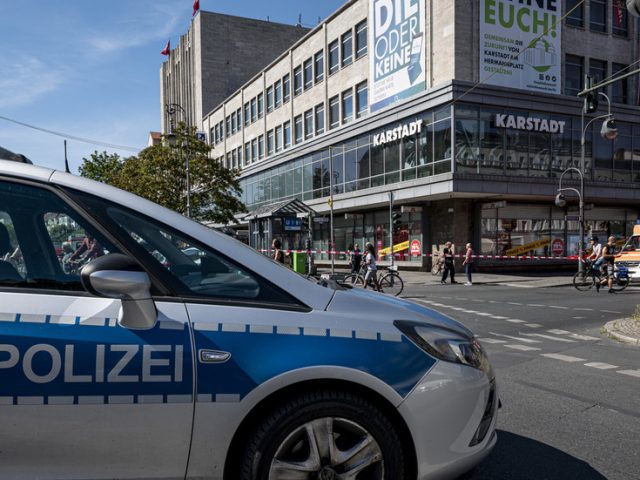 11 injured in brazen broad daylight bank robbery in Berlin (PHOTOS, VIDEO)