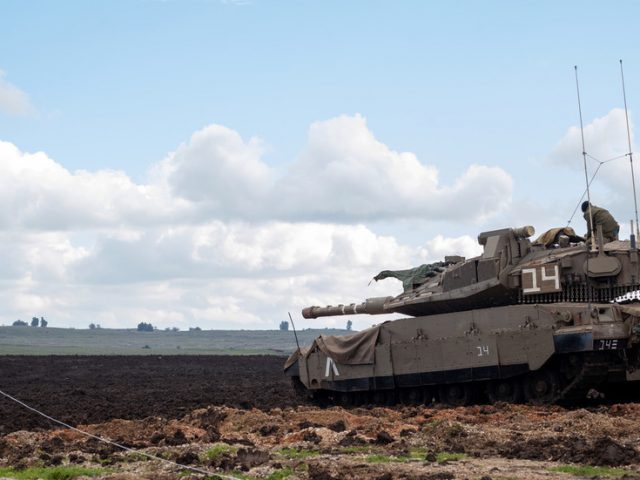 Tanks for the taking! Israeli hikers discover ABANDONED BATTLE TANKS, locked and loaded in Golan Heights