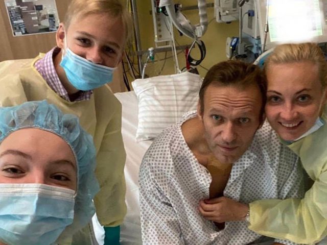 Navalny posts FIRST picture from Berlin hospital: Spokeswoman insists he’ll return to Russia, Kremlin ‘happy’ to see his recovery