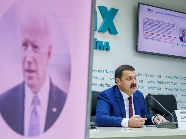 US sanctions Ukrainian lawmaker who published Biden-Poroshenko tapes for ‘Russian influence’ in presidential election
