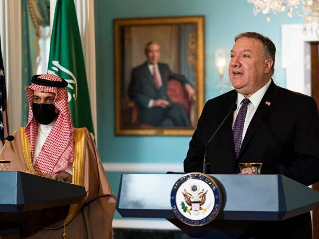 Pompeo Calls on Riyadh to Normalise Ties With Israel as Bahrain and UAE Did in September