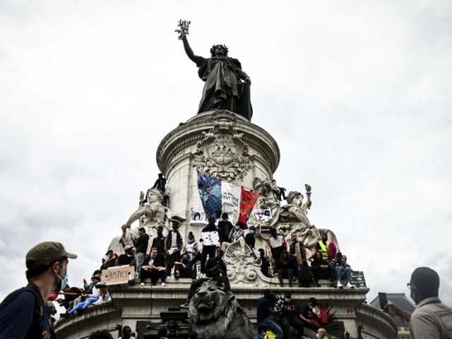 Charlie Hebdo calls for rally after terrorist beheading of French teacher in alleged payback for showing students profane cartoons