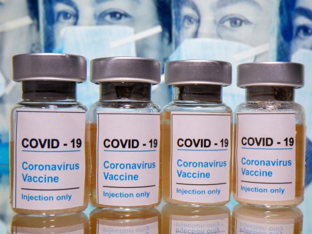 Pay people to take Covid-19 vaccine argues leading ethicist, though others warn it would set ‘dangerous precedent’