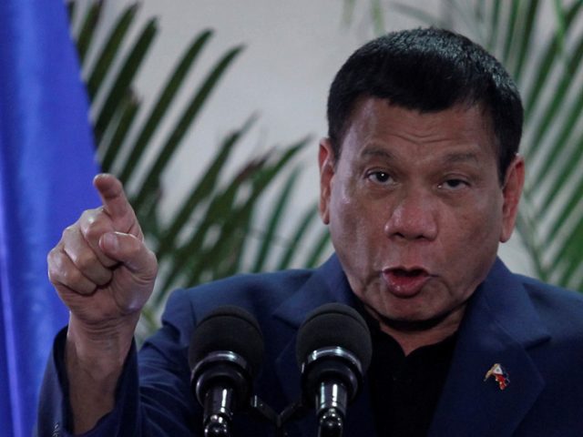 Philippines’ Duterte offers resignation if bribe smear proven – but threatens to KILL anyone making false allegations