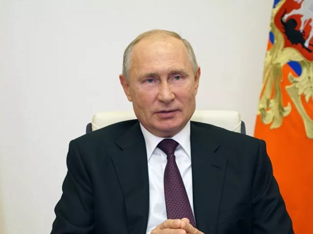 Putin Calls for Countering Revision of Russian Intelligence’s Role in Defeat of Nazism