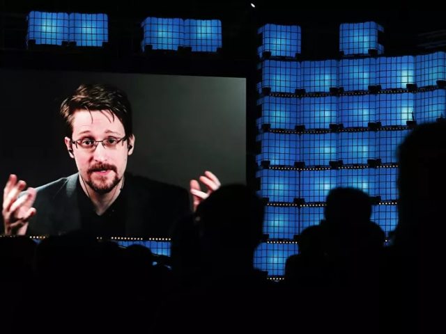Republican Congressmen Reportedly Urging Trump to Pardon Edward Snowden