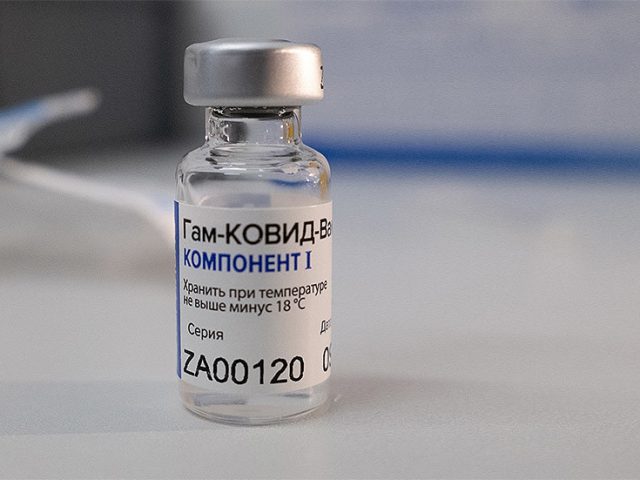 Ukrainian pharma company applies to produce Sputnik V jab after emotional FM dubs Russian Covid vaccine ‘weapon of hybrid war’