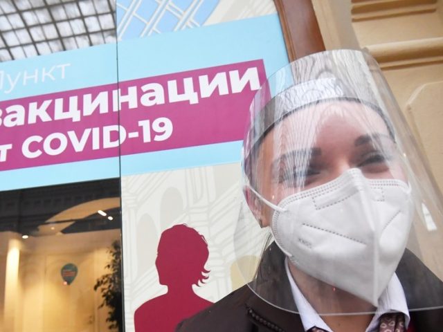 Majority of Russians now support nationwide vaccination against Covid-19 as opposition to government’s plan shrinks, poll reveals
