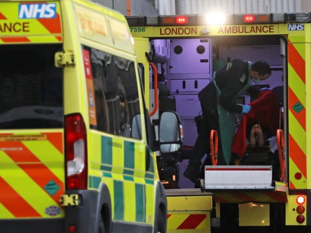 Next few weeks will be ‘worst’ of the pandemic despite national lockdown, England’s chief medical officer warns