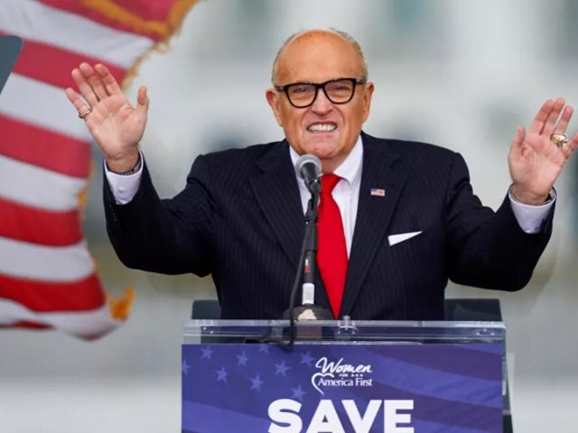 ‘I’m Involved Right Now’: Rudy Giuliani Reportedly Working on Trump’s Senate Impeachment Defence