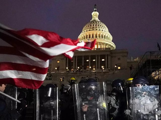 FBI, NYPD Warned US Capitol Police About Possible Violence Ahead of DC Riots, Report Says