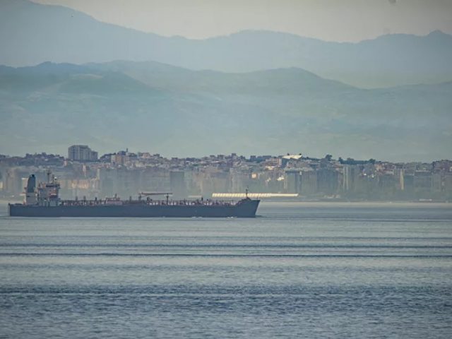 Iranian-Flagged Ship Arrives in Venezuela Again Despite US Pressure, Tracking Data Suggests