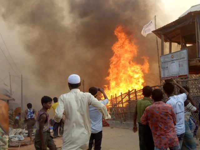 15 dead and 400 missing after ‘devastating’ fire at Rohingya refugee camp in Bangladesh (PHOTOS, VIDEOS)