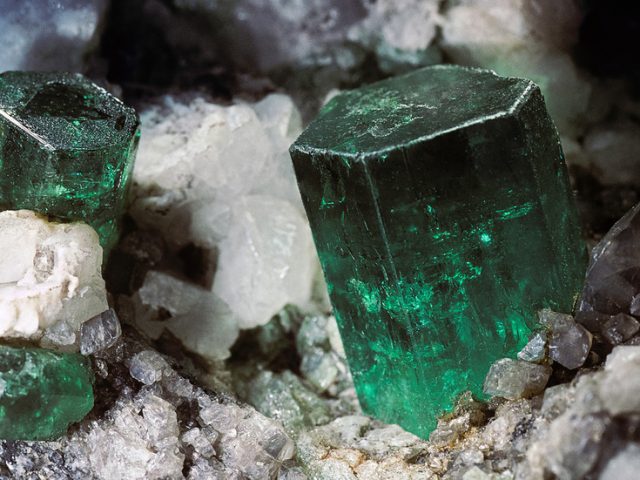 Russia eyes quadrupling production of alexandrite & increasing its emeralds output by 20%