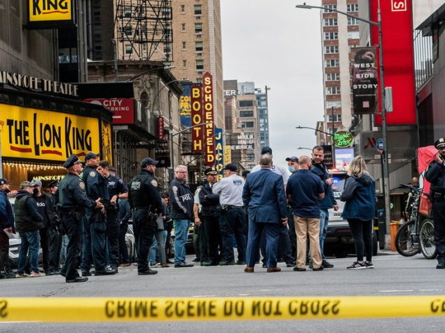 Small child & two bystanders shot as New York City’s wave of gun crime arrives in Times Square