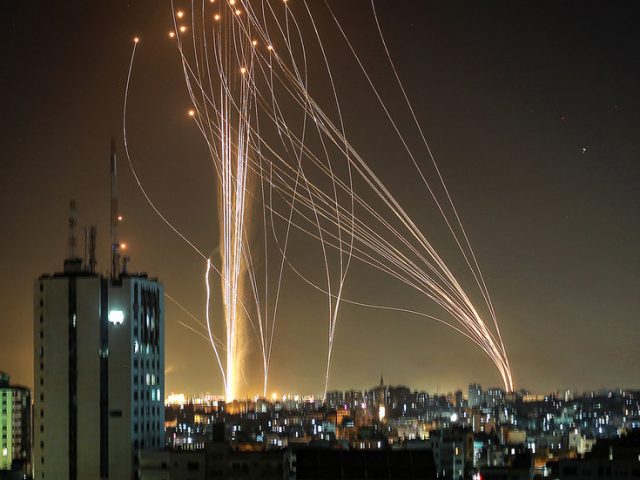 Israeli TV reports DIRECT HIT on Tel Aviv building as Palestinians launch ‘hundreds’ of rockets from Gaza (VIDEO)
