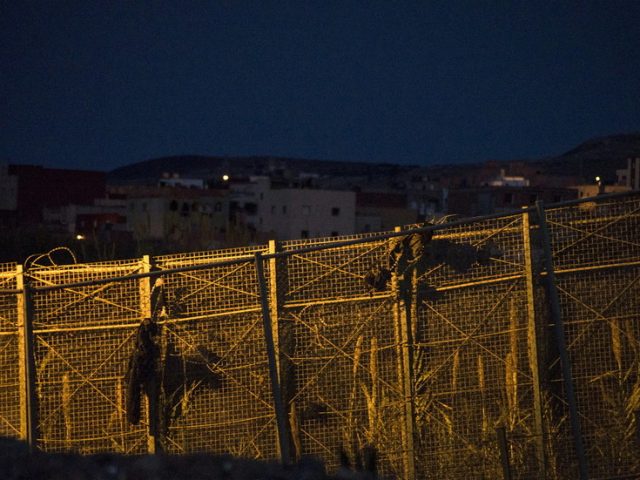 20 Civil Guards injured thwarting attempt by over 150 migrants to enter Spain’s Melilla enclave