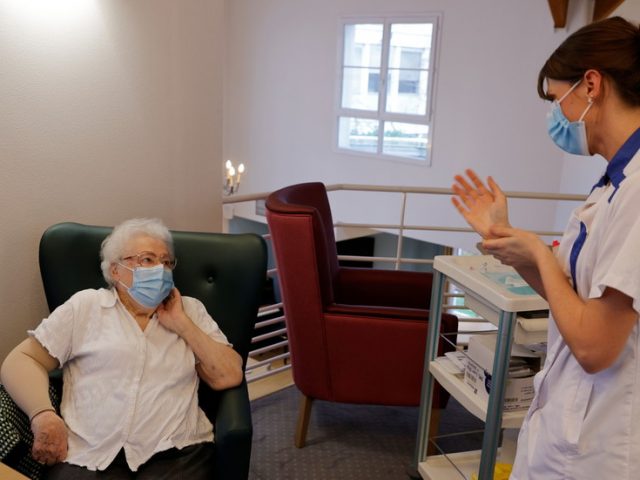 Only 41.9% of French nursing home workers vaccinated, data reveals, as health minister threatens compulsory Covid-19 jabs