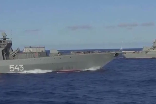 Russia’s Pacific Fleet kicks off large-scale drills in international waters as ships practice maneuvering far from home (VIDEO)