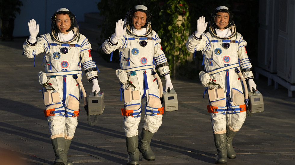 Three Chinese astronauts