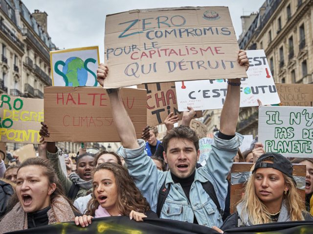 French senate votes against referendum on protecting climate change fight within constitution