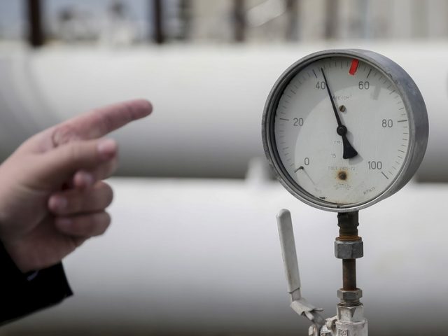 US demands Russia boost natural gas deliveries to Europe through Ukraine