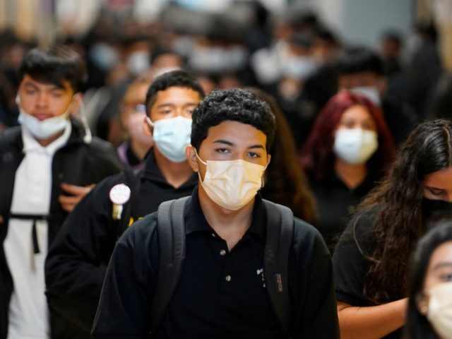ENTIRE SCHOOL in Wyoming put on lockdown after one student refuses to wear face mask – and she gets arrested & fined over it