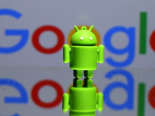 Android phones send device, user ‘identifier’ data to manufacturers & Big Tech firms offering ‘pre-installed’ apps, new study says