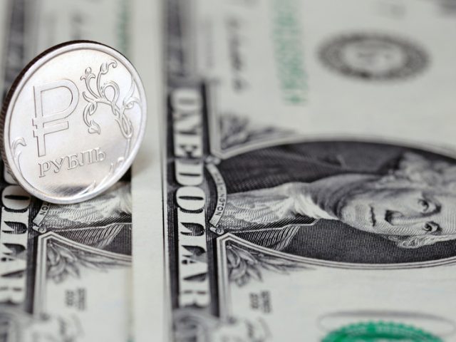 Ruble shrugs off global turbulence to become the only gainer among EM rivals