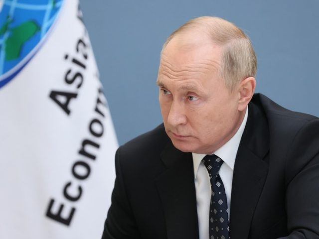 Putin comments on allegations of Russian involvement in Poland-Belarus border standoff