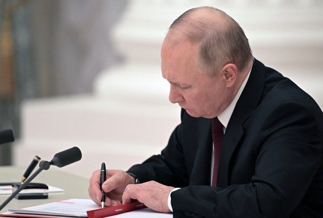 Putin signs ‘immediate’ recognition of Donbass regions