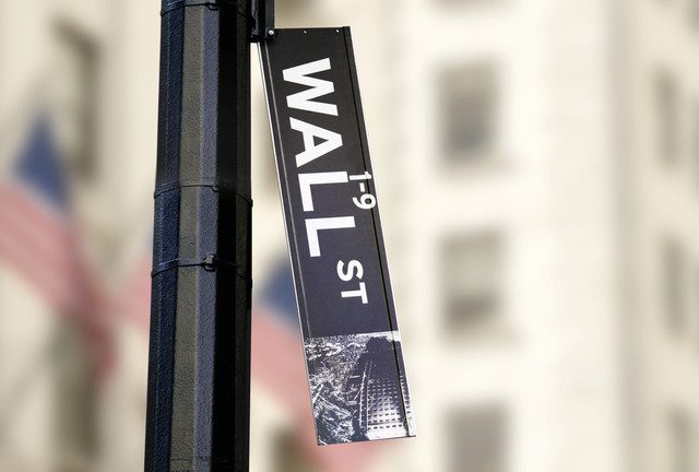 Wall Street is collapsing – NYC mayor