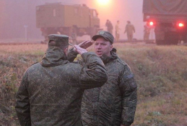 Russian troops arrive in Belarus under new deal