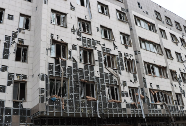 Ukraine shells hotel – Kherson officials
