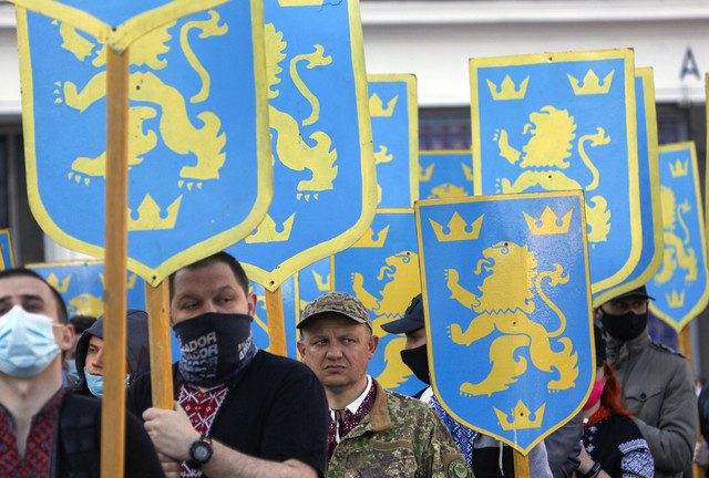 Ukrainian court rules SS division’s symbols are not Nazi