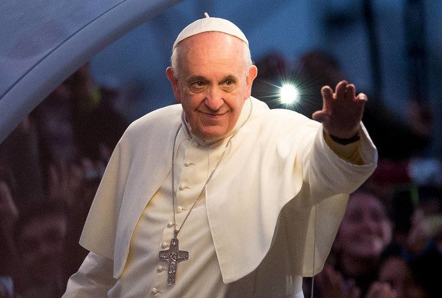 Pope Francis weighs in on religious crackdown in Ukraine